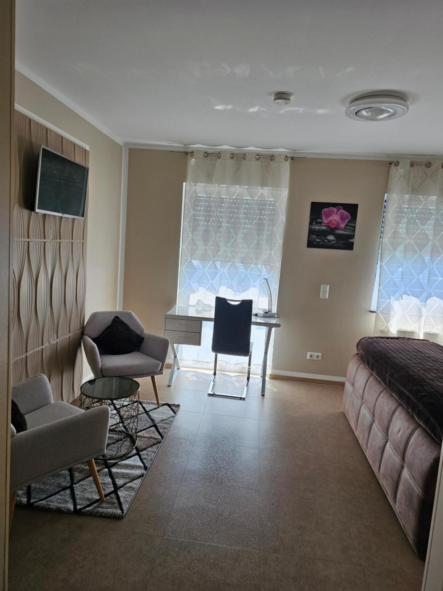 Aparthotel Magnolia Оберурзел Екстериор снимка