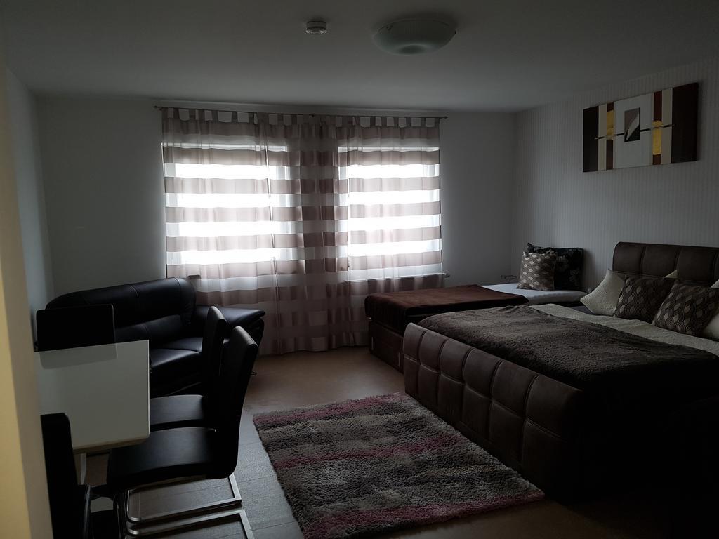 Aparthotel Magnolia Оберурзел Екстериор снимка