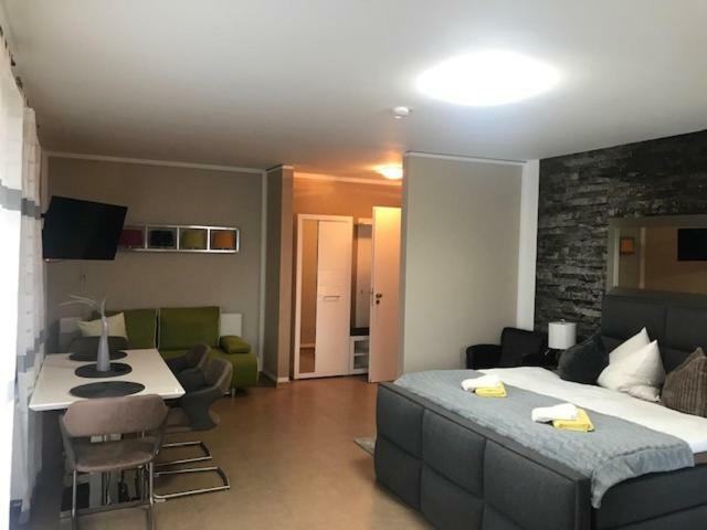 Aparthotel Magnolia Оберурзел Екстериор снимка
